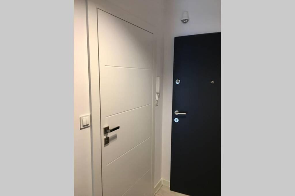 Apartament Fibra Bounty รืบนิค ภายนอก รูปภาพ
